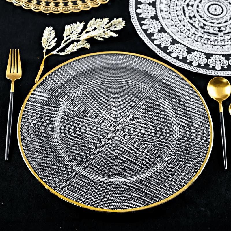 Rimmed Glass Charger – photo 4